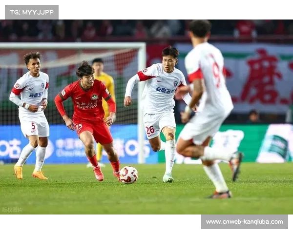 云南玉昆热身赛新援亮相，克莱伯费尔南多破门显状态